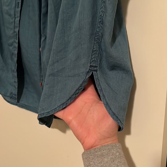 Madewell Blouse - Picture 4 of 4